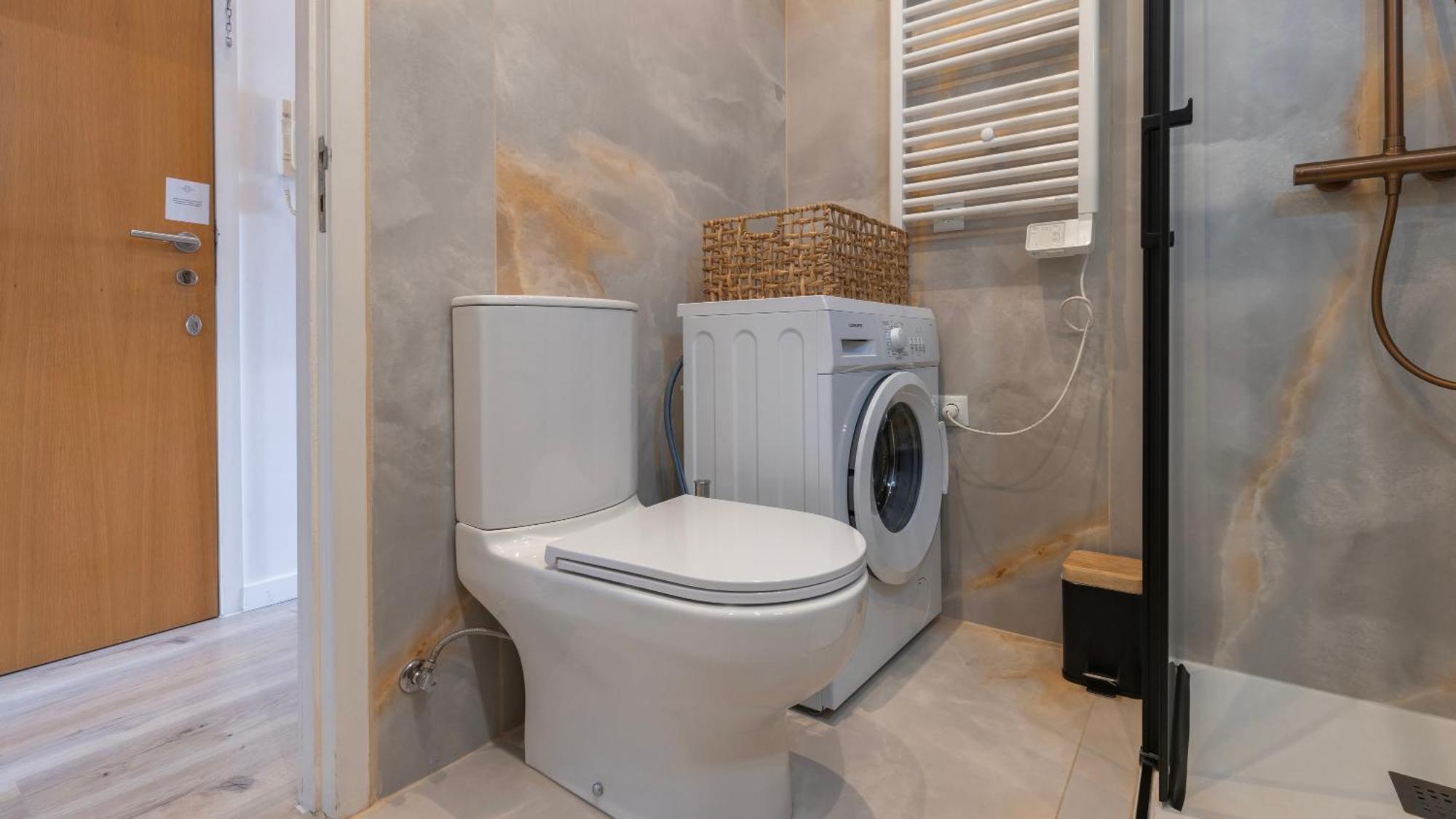 Sunny Design Apt In Praca Das Flores By Lovelystay Lisboa Ngoại thất bức ảnh