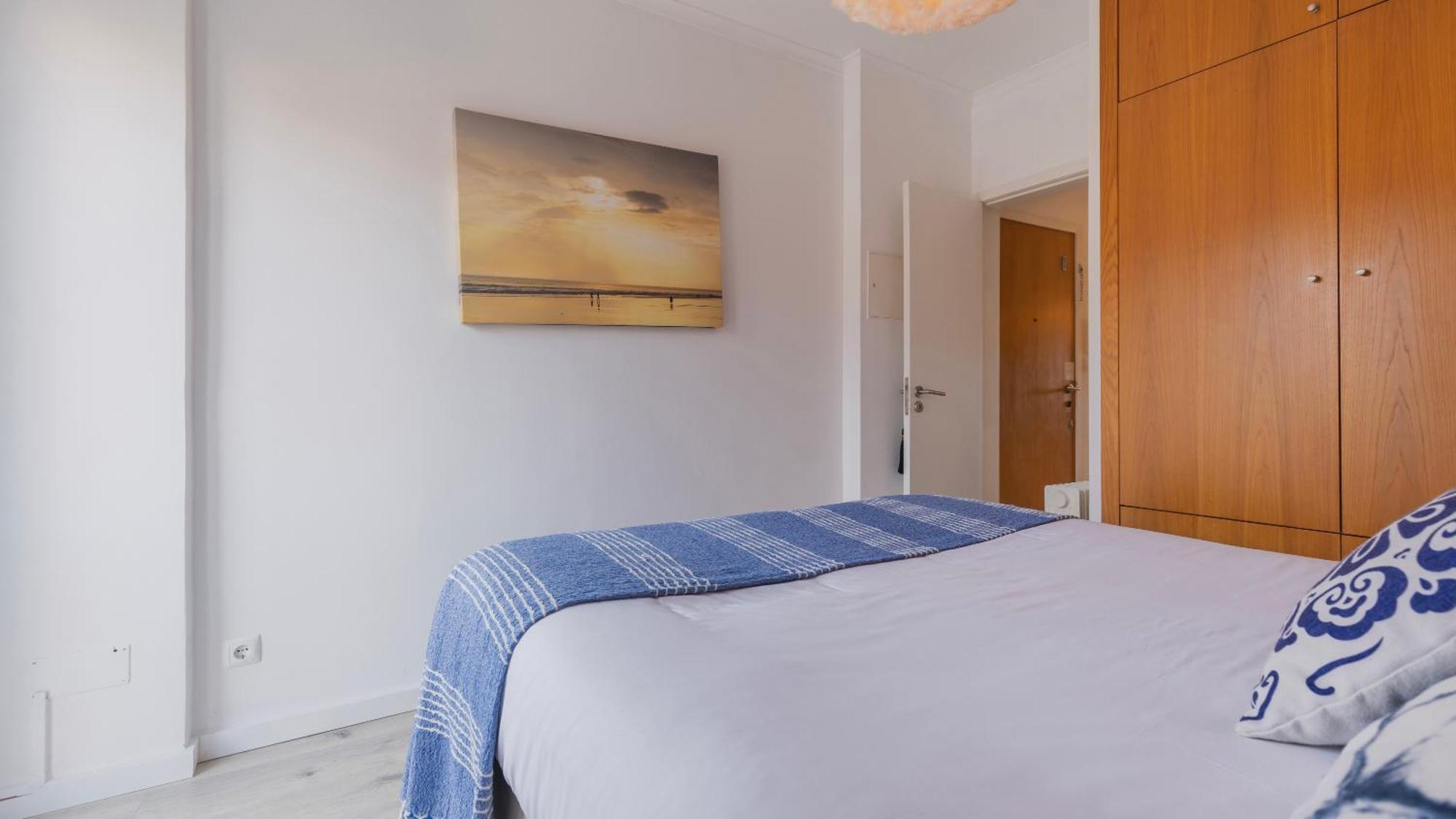 Sunny Design Apt In Praca Das Flores By Lovelystay Lisboa Ngoại thất bức ảnh