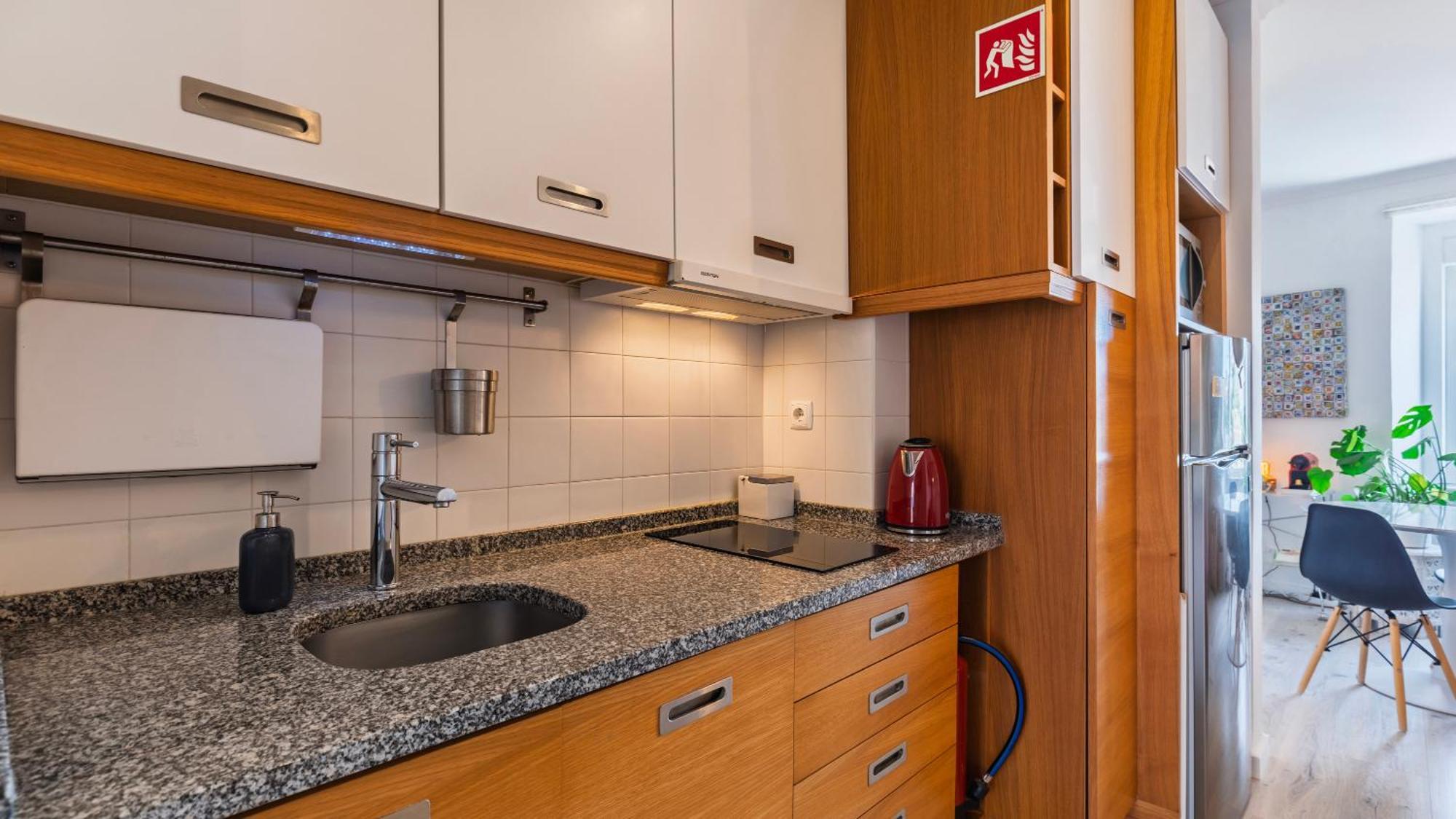 Sunny Design Apt In Praca Das Flores By Lovelystay Lisboa Ngoại thất bức ảnh